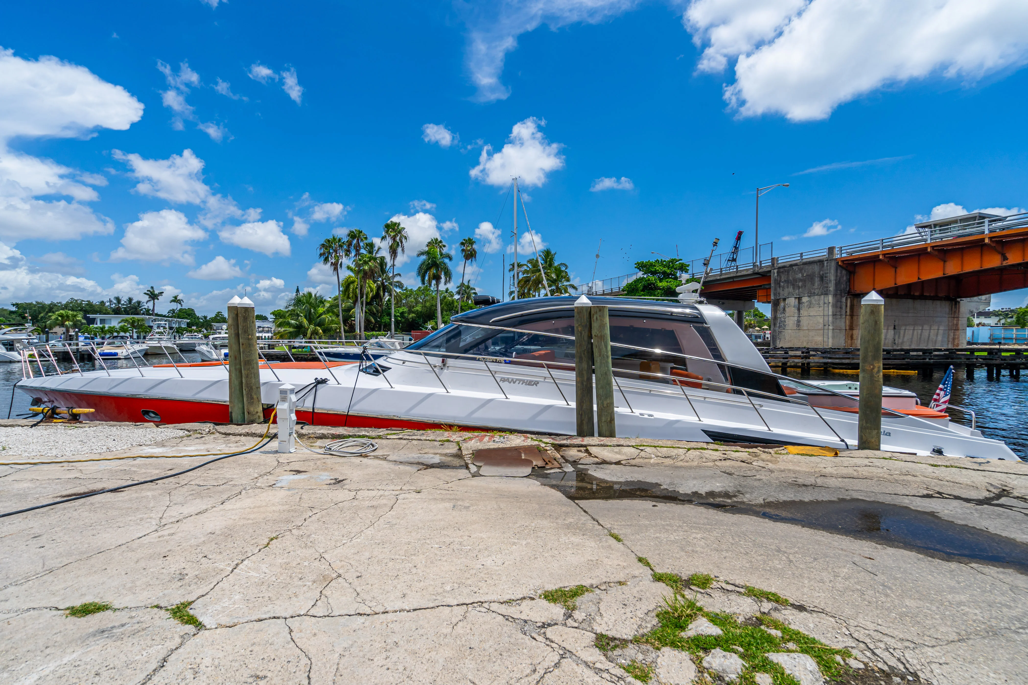 85ft Baia sport helm station